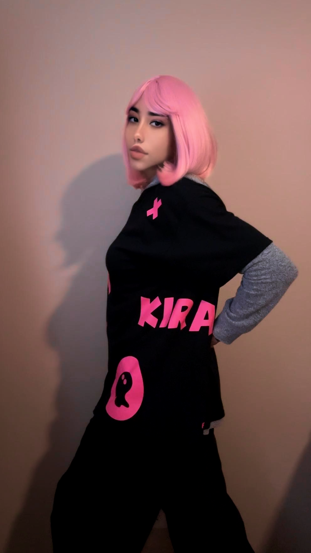 PNK Peep - short sleeve t-shirt